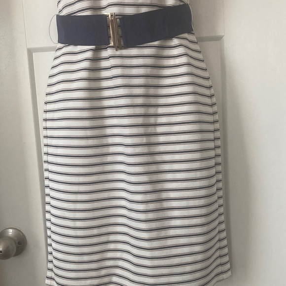 Navy and White Striped Sleeveless Midi Dress 👗,size-4P,  lined,  belted - Picture 2 of 12